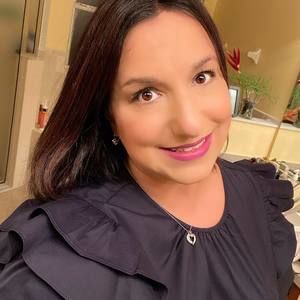 Meet your Posher, Stephanie